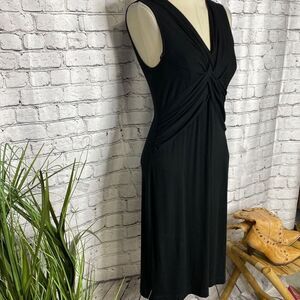 Ann Taylor Women's Sleeveless Braided Front Stretchy Shift Dress‎ Black Small